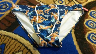 Aussiebum Herren Badeslip L/6 Dunkelblau Teint Blau Rot Gelb Grün Weiß - Bild 1 von 2