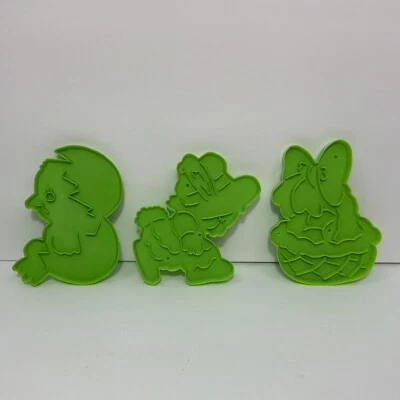 Lote de 3 cortadores de galletas de Pascua verde Wilton 1978 vintage cesta conejito bebé pollito Foto 1 de 4