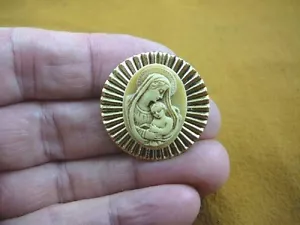 (CS13-26) MADONNA Mary baby Jesus white + yellow oval CAMEO Pin Pendant Jewelry - Picture 1 of 1