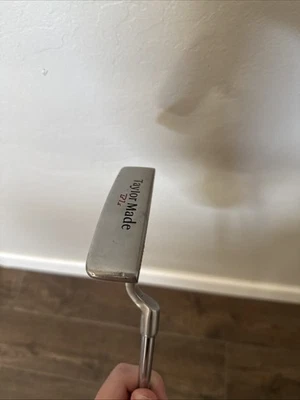 Ladies Taylormade Nubbins B1S Putter Right Hand Steel Shaft 32" - Image 1 of 4