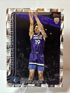 🔥🏀2025 Topps Basketball #217 Joan Beringer   RC Tip Off Parallel🏀🔥 - Picture 1 of 2