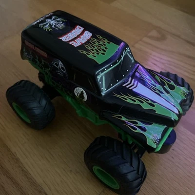 Monster Jam Spin Master Large Grave Digger RC Truck BKT Tires No Remote - Image 1 of 4