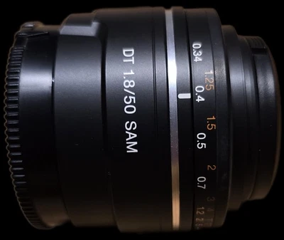 OBJEKTIV SONY ALPHA SAL50F18 50 mm F/1.8 DT SAM NEUW.+RECHNUNG+DHL VERSAND - Bild 1 von 4