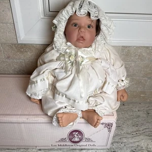 Lee Middleton Doll By Reva- Signed Limited 2797/3K “Beary Cute” W/Box RARE - Picture 1 of 17
