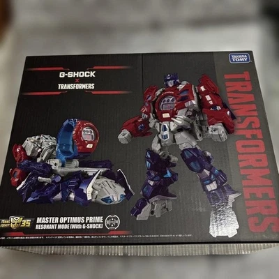 TAKARA TOMY G-SHOCK x TRANSFORMERS DW-6900TF-SET Master Optimus Prime Figure - Image 1 of 4