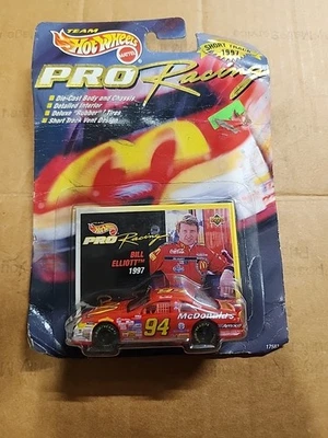 Hot Wheels Pro Racing - 1st Edition 1997 Short Track - Bill Elliott - Image 1 of 3