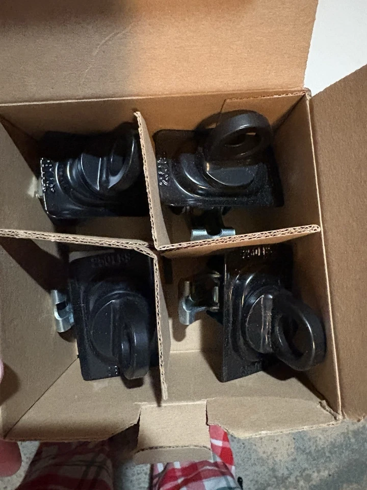 2015-2026 年全新原始设备制造商雪佛兰 Colorado/GMC Canyon 货物绑扎戒指 — 第 1/4 张图片