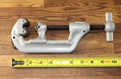 Craftsman Heavy Duty Pipe and Tubing Cutter 9-51269 USA - Image 1 of 4