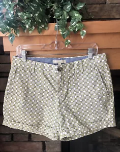Banana Republic Yellow Green White Chino Shorts Floral Pockets Cuff Size 6 - Picture 1 of 4