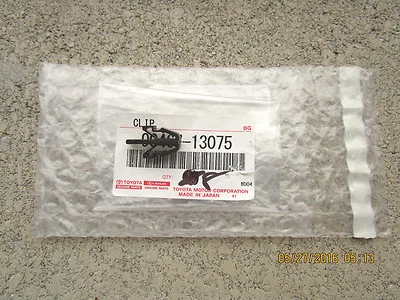 03 - 07 TOYOTA LAND CRUISER PARA-CHOQUE DIANTEIRO GRADE SUPERIOR CLIPE DE RETENÇÃO NOVO - Imagem 1 de 3