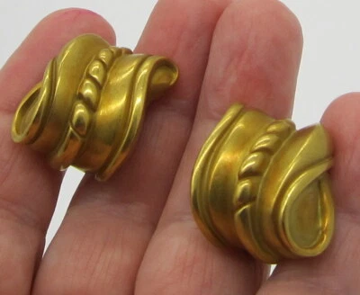 Estate Huge Barry Kieselstein Cord 18k Yellow Gold Scroll Shell Clip On Earrings - Image 1 of 4