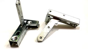 GENUINE ELECTROLUX LEFT & RIGHT HAND HINGES 50247359008 50226135007 SE215T - Bild 1 von 2