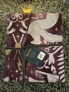 Pottery Barn Teen Harry Potter Magical Damask Twin duvet cover, Patronus New - Picture 1 of 3