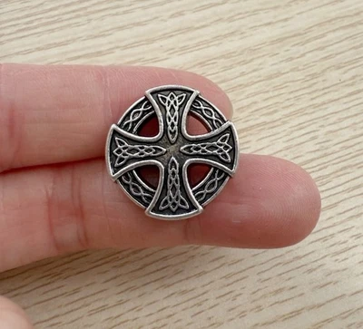 10PC  Antiqued Silver Cross Shank Metal Buttons Sew on Buttons 20mm - Image 1 of 3