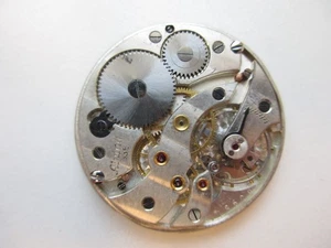 Movimiento de reloj de bolsillo suizo Alpina cal. 335 - para uso de piezas - Imagen 1 de 3