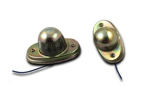2 Pièce 12V LED Plaque D'Immatriculation Feux Camion Camper Caravane Camping Car - Picture 1 of 11