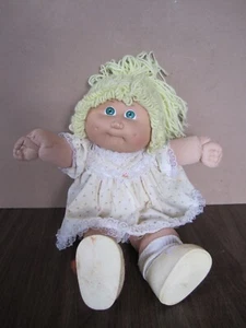 RARE 1982 #60 Cabbage Patch Kids Doll - Blonde Hair Green Eyes - Xavier Roberts - Picture 1 of 7