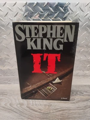 It by Stephen King; GENUINE 1st Edition/1st Printing; 1986 Hard Over DJ Clean - Image 1 of 4