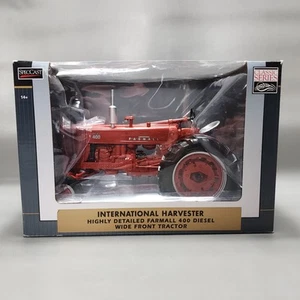 Speccast International Harvester Farmall 400 Diesel Wide Front 1:16 Diecast - Picture 1 of 18