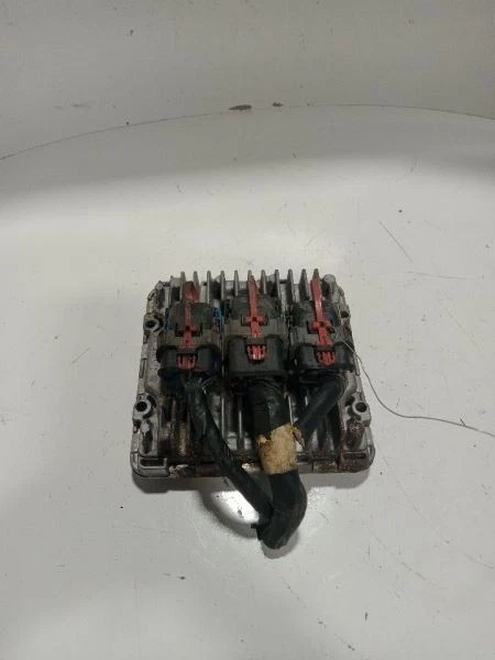 Электронный модуль управления двигателем ECM 4,6 л подходит для 04–05 BONNEVILLE 1039890 - Изображение 1 из 4