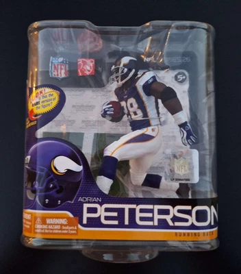 FIGURA DE ACCIÓN ADRIAN PETERSON VIKINGS #28 SERIE 26 NFL Bronce #2677/3000 Raro Foto 1 de 4