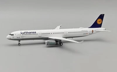 Lufthansa / Airbus A321-131 / D-AIRY / JF-A321-052L / 1:200 *LAST PIECES* - Image 1 of 3