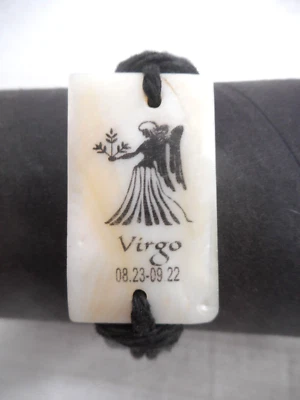 Pulseira VIRGO Zodíaco Couro Preto Retângulo Madrepérola Ajusta Astrologia - Imagem 1 de 4