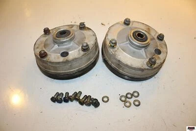 Tambores de freno delanteros izquierdo y derecho Suzuki Quadrunner LT 250 1986 54511-24501 Foto 1 de 4