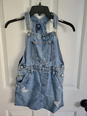 GAP Niños Niñas Denim Falda Envejecida Mono Falda Talla Mediana Foto 1 de 4