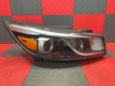 Faro halógeno proyector LED pasajero derecho Kia Sedona 2015-18 92102A9040 Foto 1 de 4