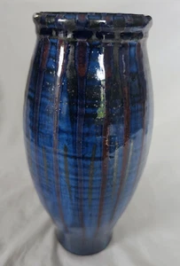 Gorgeous studio pottery lustrous vase, by Robert Goldsmith, Selborne Pottery - Picture 1 of 12