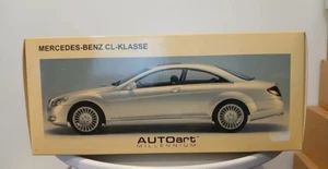 1:18 Autoart Millennium Mercedes-Benz CL Class C216 Silver Auto Art - Picture 1 of 24