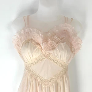 Precioso camisón vintage de tul de encaje rosa claro de Neusteters talla 32 - Imagen 1 de 13