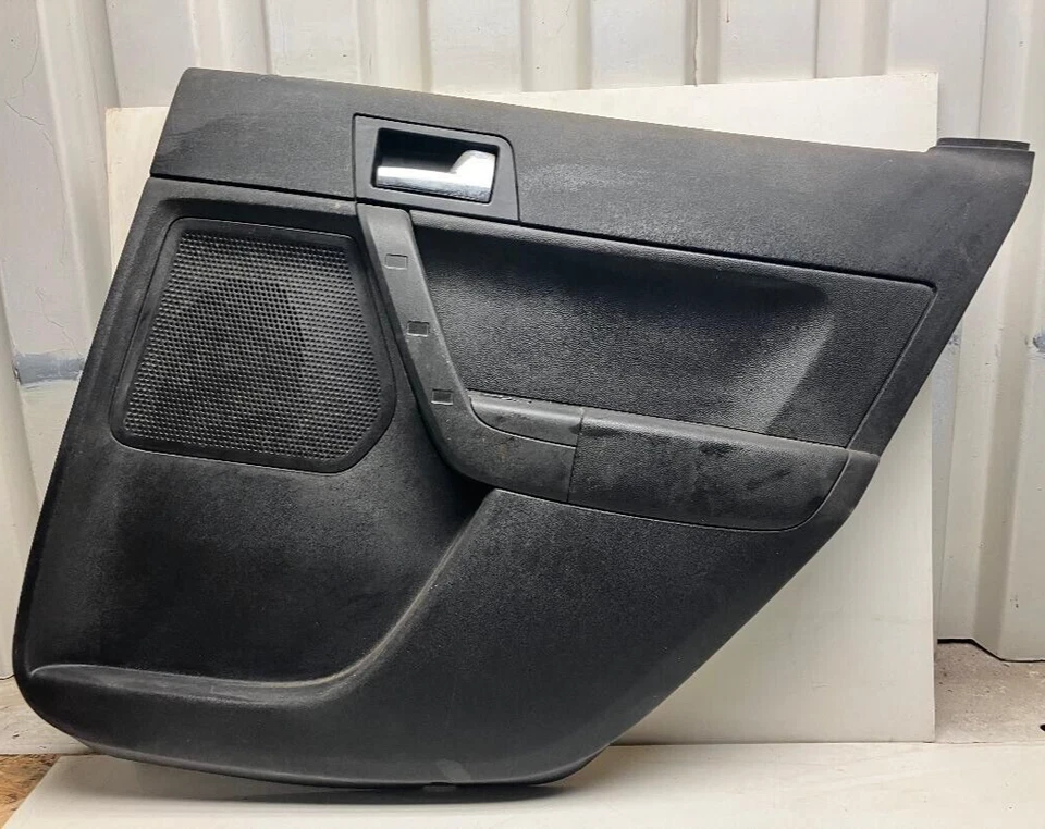 Panel de puerta trasera derecha Ford Focus 2008-2010 P/N 8S43-5427406-BX35B8 original OEM Foto 1 de 4