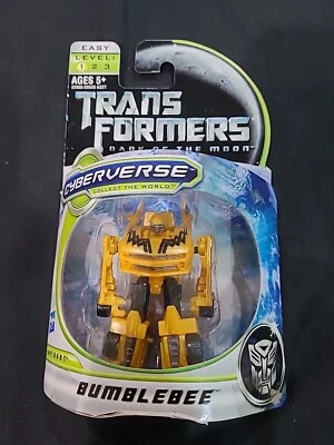 TRANSFORMERS Cyberverse BUMBLEBEE Lightning Dark of the moon 1/011 Hasbro 2011 - Image 1 of 2