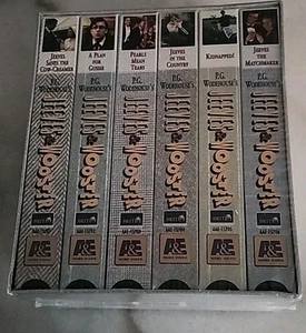 VHS P. G. Wodehouses Jeeves & Wooster 6 Tapes 1991 A&E NEW SEALED - Imagen 1 de 4