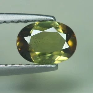 0,80 Cts_Antiguo_100 % Natural Sin Calentar Doble Tono Color Andalucita Brasileña - Imagen 1 de 3