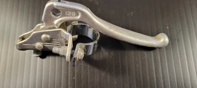 Graco 3500 LineLazer Front Caster Release Lever  111197 - Image 1 of 4