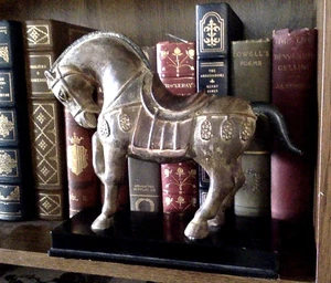 Z Galerie Tang Dynastie-Stil Kaiserliches Pferd Statue Skulptur Buchstütze - Bild 1 von 8