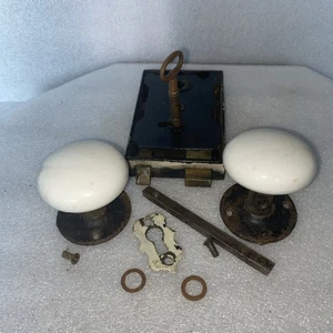 VINTAGE BLACK RIM LOCK LATCH White PORCELAIN KNOBS & SCREWS KEY - Picture 1 of 14