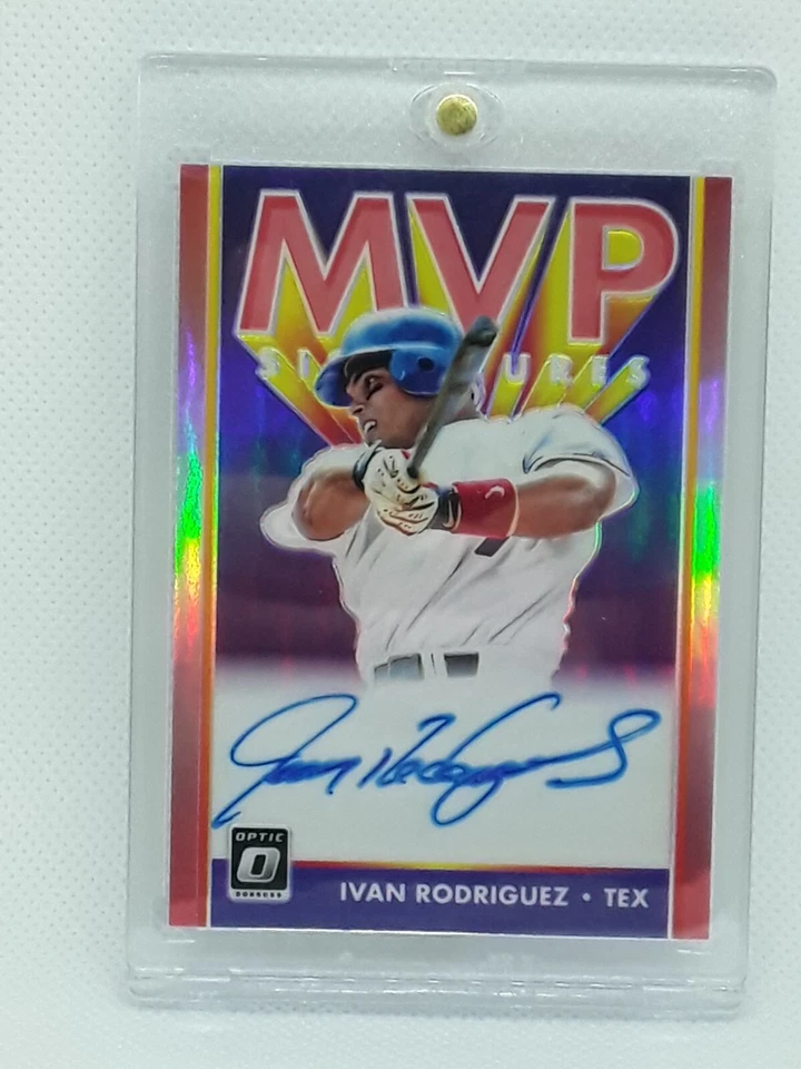Ivan Rodriguez 2020 Donruss Optic MVP Signatures rojo automático (2/7) Texas Rangers Foto 1 de 2