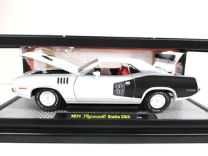 M2 MACHINES - 1971 PLYMOUTH 'CUDA 383 (WHITE) - 1/24 DIECAST - Picture 1 of 18