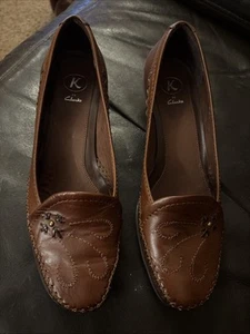 K by CLARKS Women Soft Brown Leather Low Heel Court Shoes Size 4.5 - Picture 1 of 8