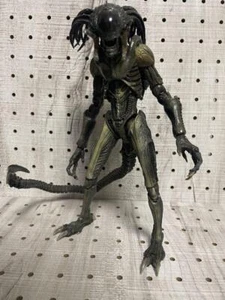 Neca Sonderanfertigung Predarian guter Zustand 2505TY - Bild 1 von 2