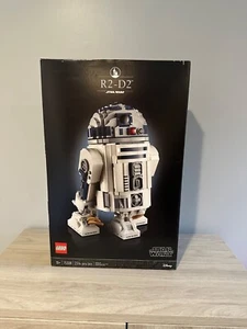 LEGO Star Wars: R2-D2 (75308) - Picture 1 of 2