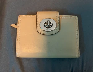 Portafoglio Coach Vintage Y2K Corallo Marrone Pelle Logo Bi-fold Silvertone Turn Lock - Foto 1 di 6