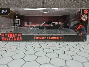 Jada Toys 1:32 Scale The Batman Movie Batmobile with Batman Figure Black - Picture 1 of 12