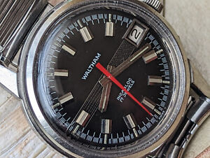 Vintage 1970's Waltham All SS Diver w/Replaced Fixed Smooth Bezel,Runs Strong