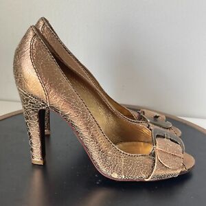 D&G Dolce & Gabbana Metallic Crackled Leather Buckle Pumps Size 40