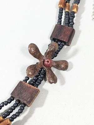 Pulsera Beachy Boho Costera Cuero Marrón Flor Madera Cuentas Negras 8.5 - 11.5 pulgadas Foto 1 de 4